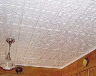 Как правильно поклеить потолочную плитку?