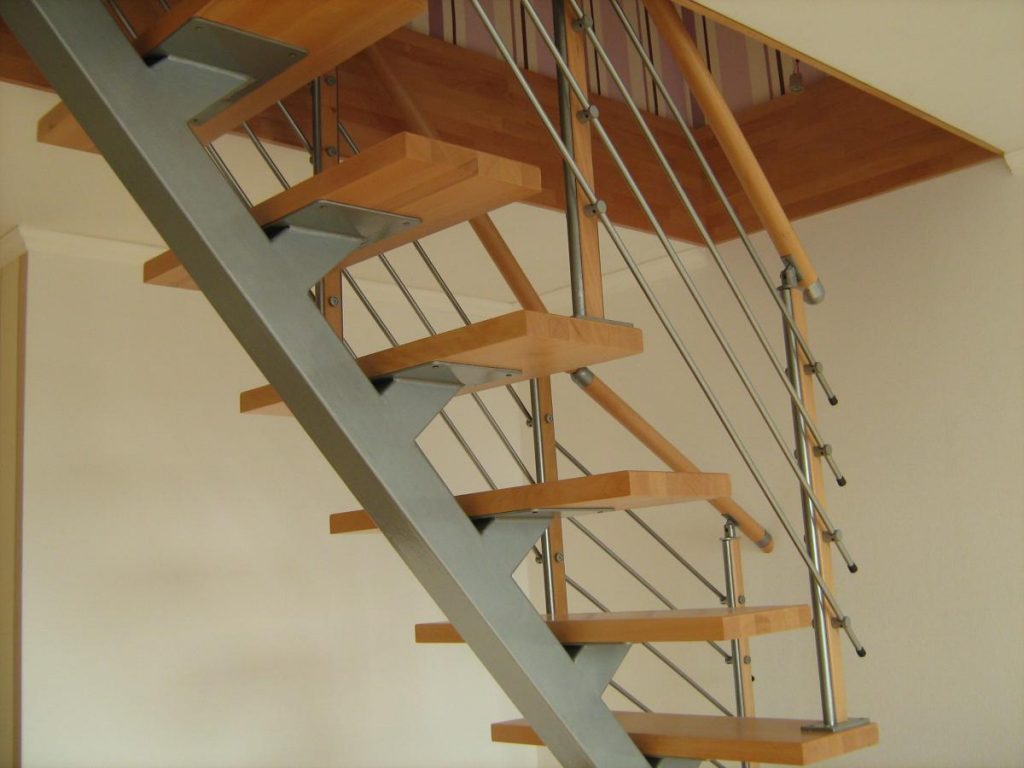 Как сделать лестницу из профильной трубы: выбор конструкции, расчет и сборка |+50 фото в фото