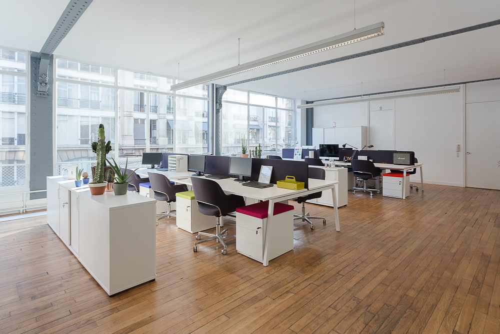 Преображение офисного пространства: советы и тенденции для успешного ремонта офиса