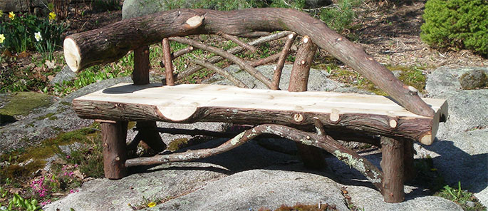 деревянная скамейка
